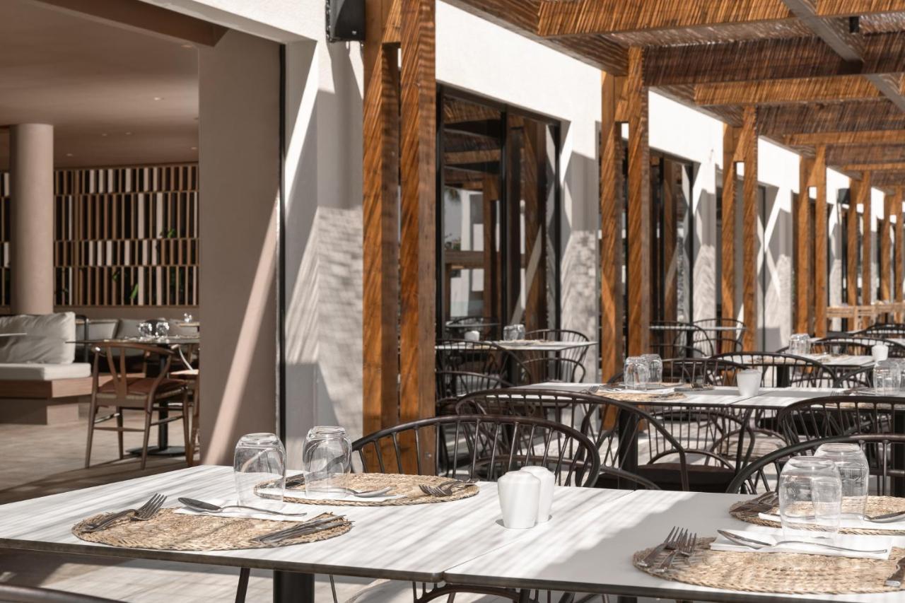 Helea Lifestyle Beach Resort Kallithea  Exterior photo Restaurant